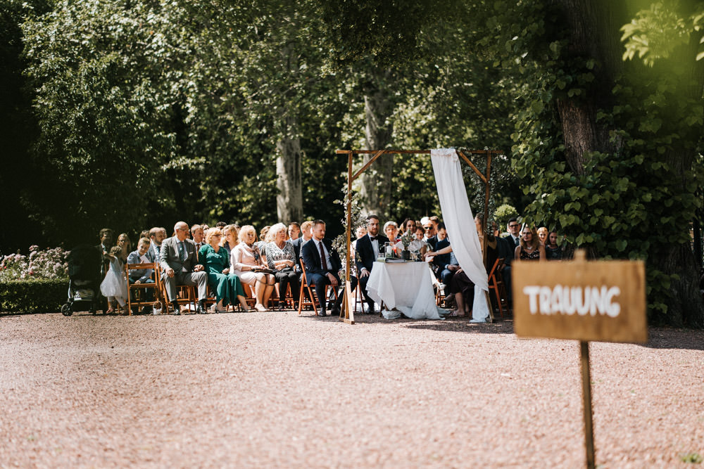 DIY Hochzeit auf Burg Bergerhausen Hochzeitsfotograf Kerpen