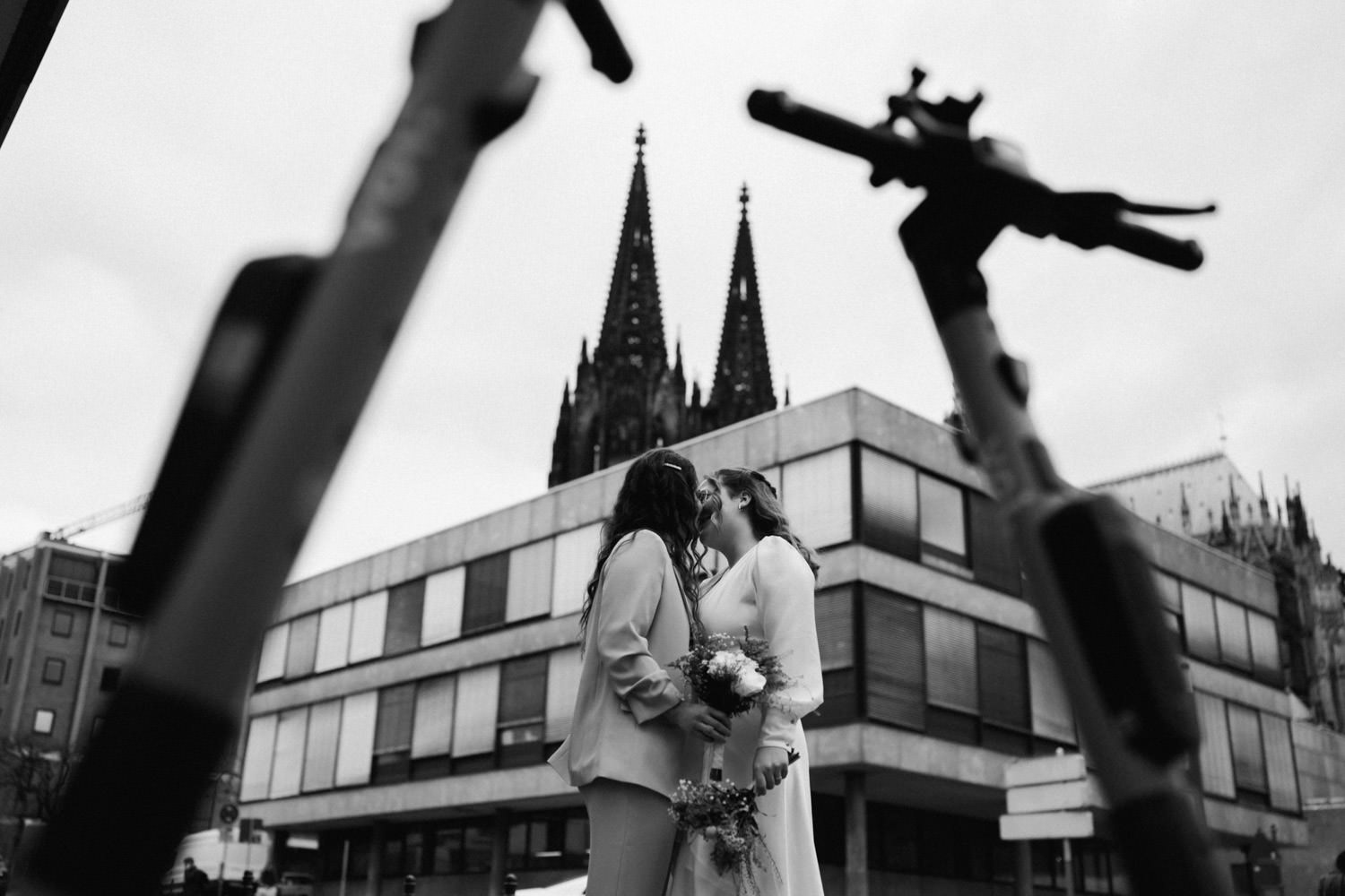 Queere Hochzeit in Köln lgbtqia+friendly Hochzeitsfotograf