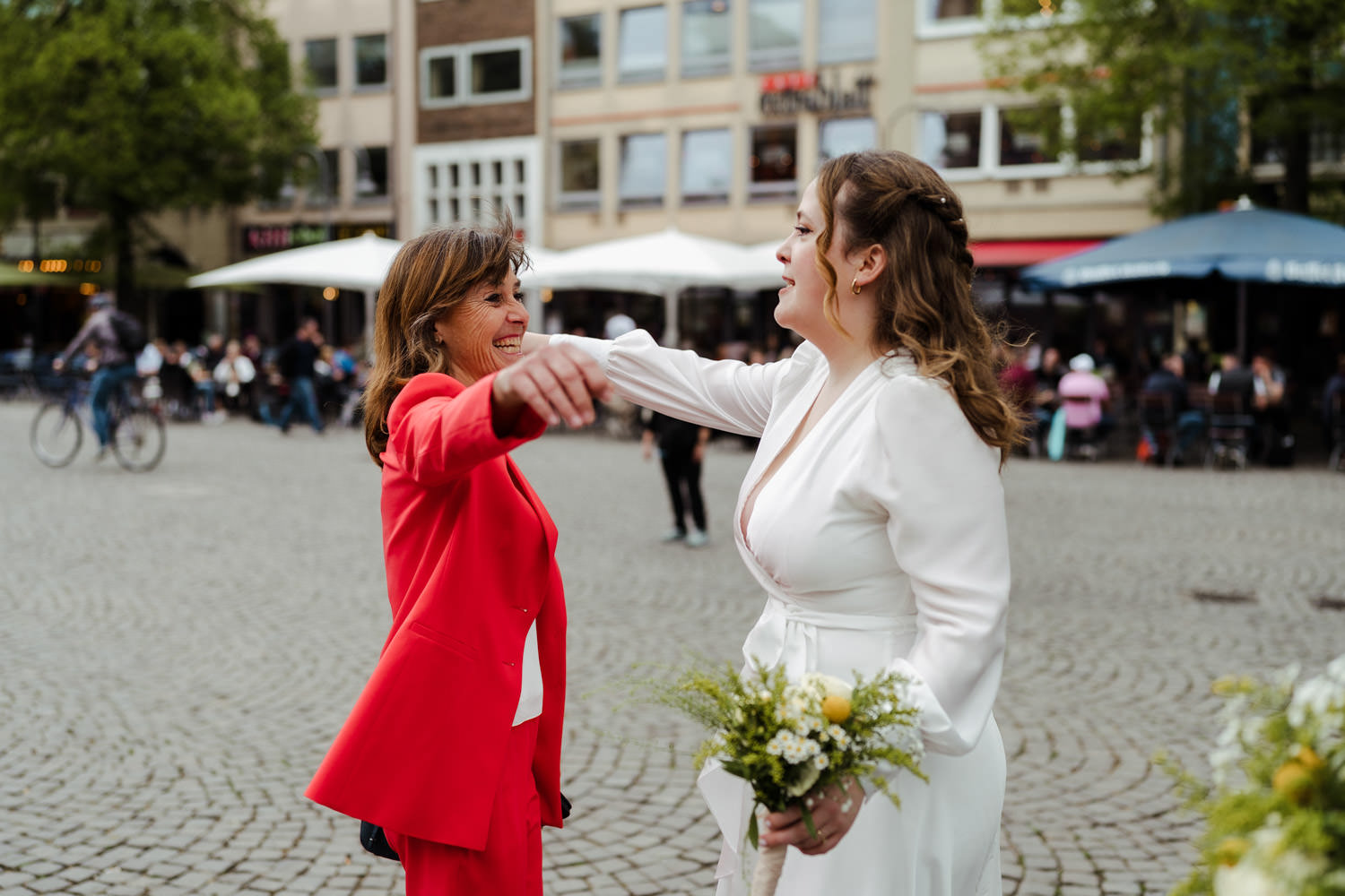 Queere Hochzeit in Köln lgbtqia+friendly Hochzeitsfotograf