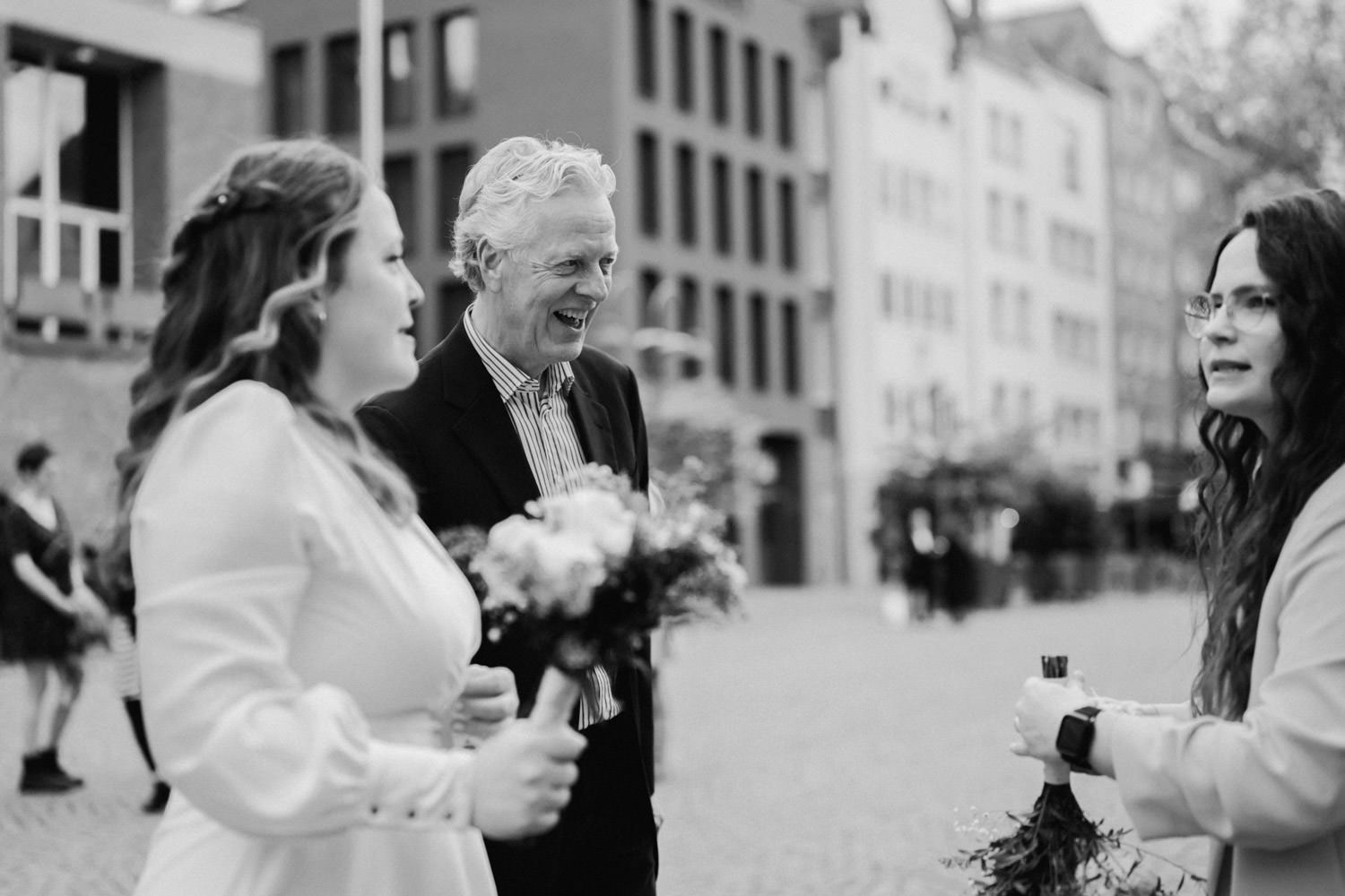 Queere Hochzeit in Köln lgbtqia+friendly Hochzeitsfotograf