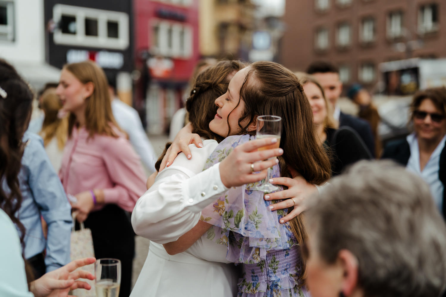 Queere Hochzeit in Köln lgbtqia+friendly Hochzeitsfotograf