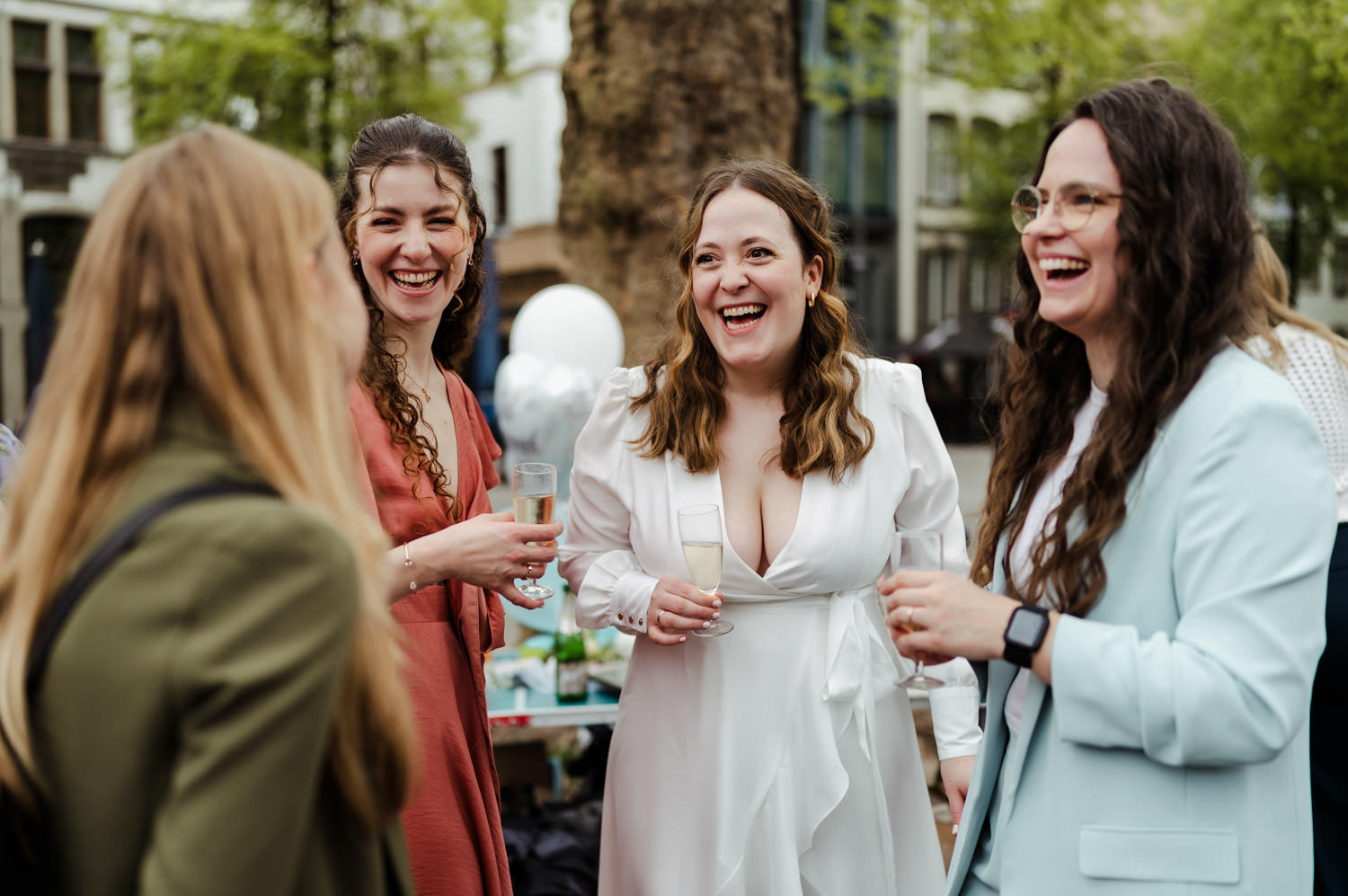 Queere Hochzeit in Köln lgbtqia+friendly Hochzeitsfotograf